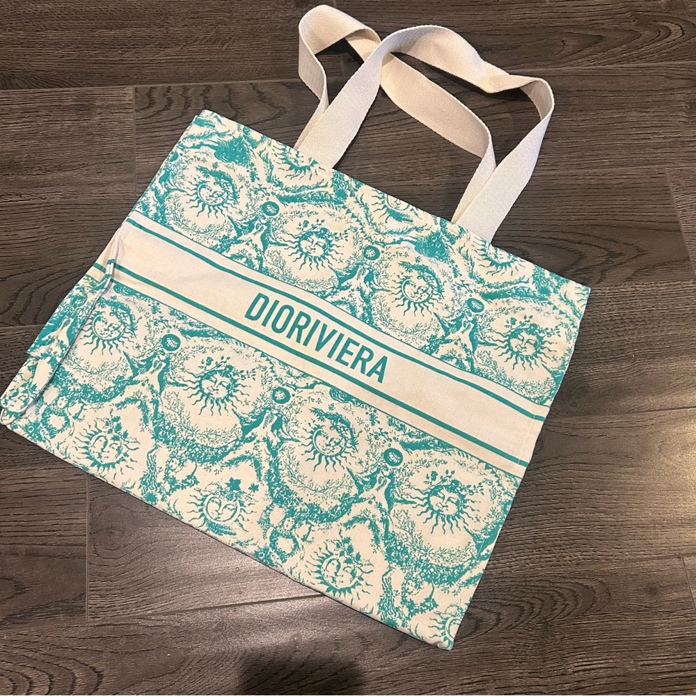 Dior Cosmetics Tote Bag - Picture 5 of 10